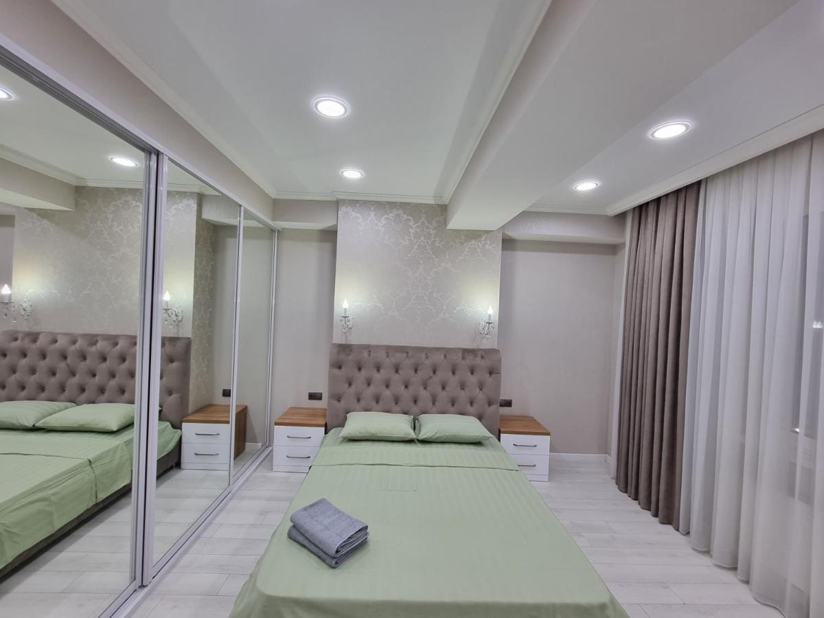 Luxury Best Grand New Apartaments Ultra Central Кишинев Екстериор снимка