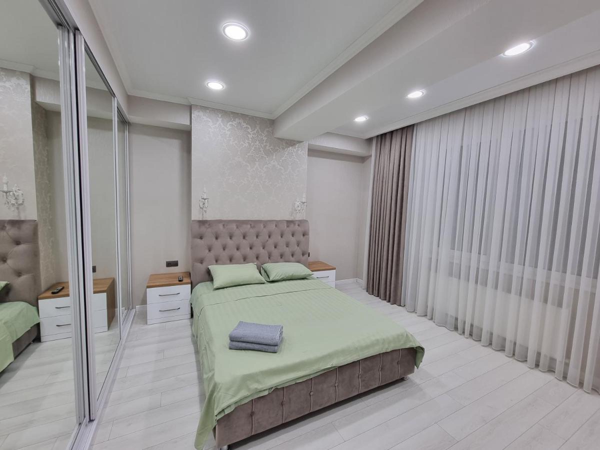 Luxury Best Grand New Apartaments Ultra Central Кишинев Екстериор снимка