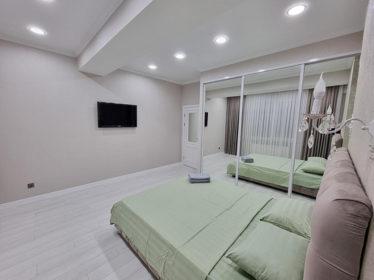 Luxury Best Grand New Apartaments Ultra Central Кишинев Екстериор снимка