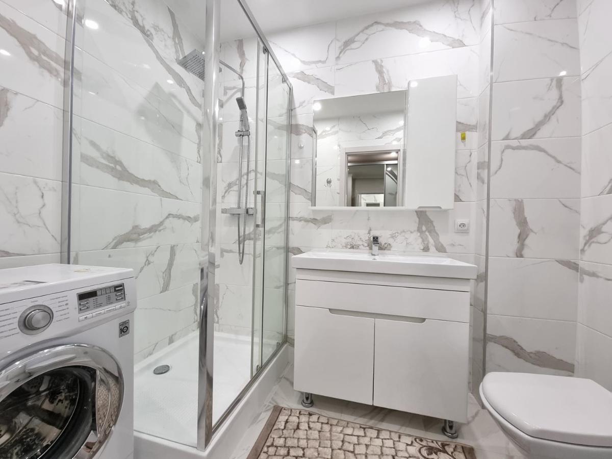 Luxury Best Grand New Apartaments Ultra Central Кишинев Екстериор снимка
