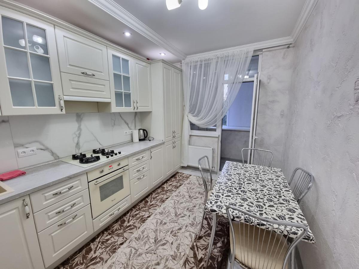 Luxury Best Grand New Apartaments Ultra Central Кишинев Екстериор снимка